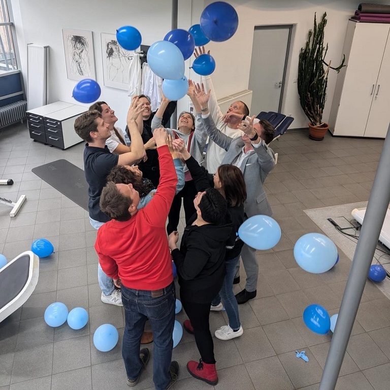 Blue Balloon Challenge