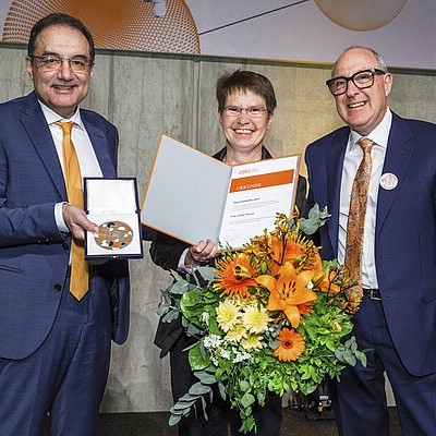 Ehrenmedaille für Ulrike Thurm